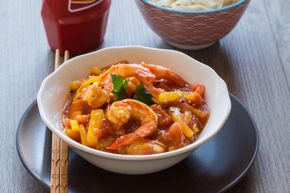 Crevettes aigre-douce au ketchup et à la mangue
