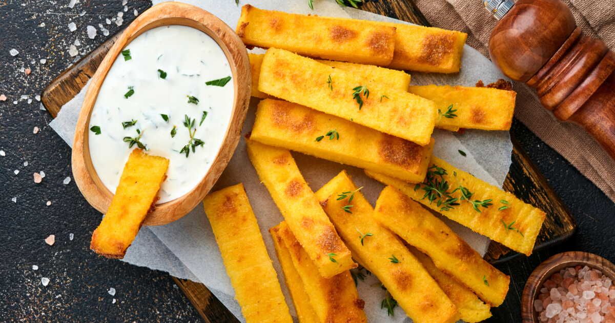 Optez pour la polenta : une recette de frites croustillantes qui va vous surprendre