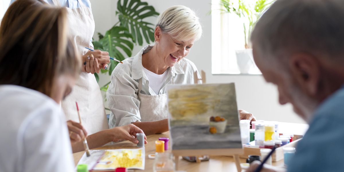 Des activités variées en maison de retraite pour le bien-être des résidents