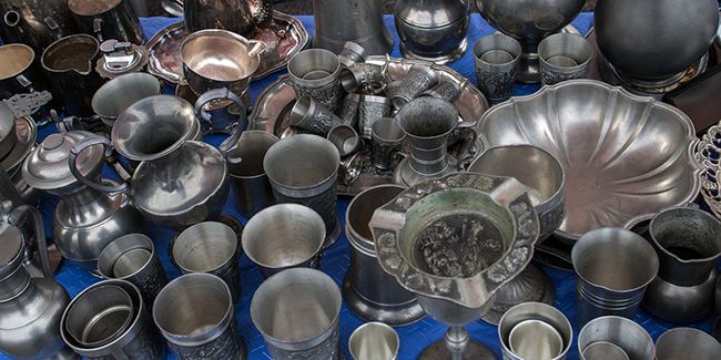 Les secrets pour redonner éclat et brillance à vos objets en étain