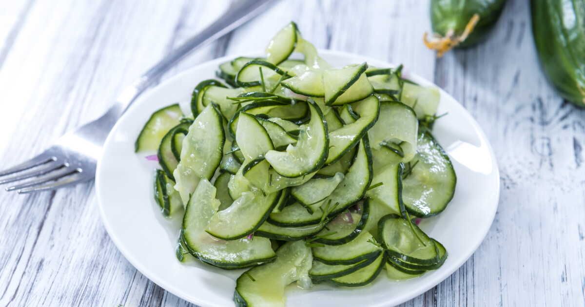 Découvrez la salade de concombre facile de Laurent Mariotte