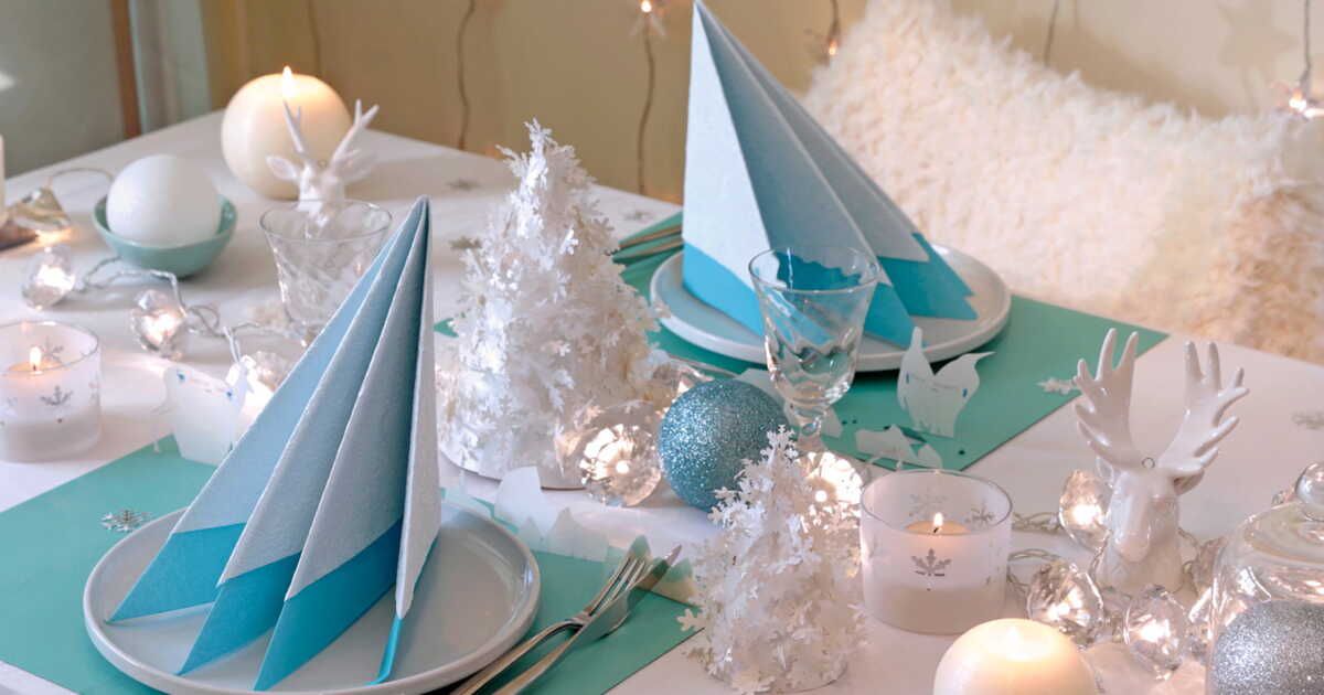 Élever le style de votre table avec un pliage de serviette en forme de montagne