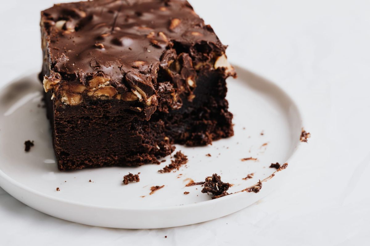 Une irrésistible recette de brownie aux cacahuètes par Philippe Etchebest