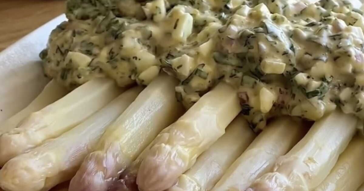 Sublimez vos asperges avec une sauce gribiche irrésistible