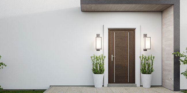 Choisir la porte d'entrée idéale : matériaux, coûts et conseils pratiques