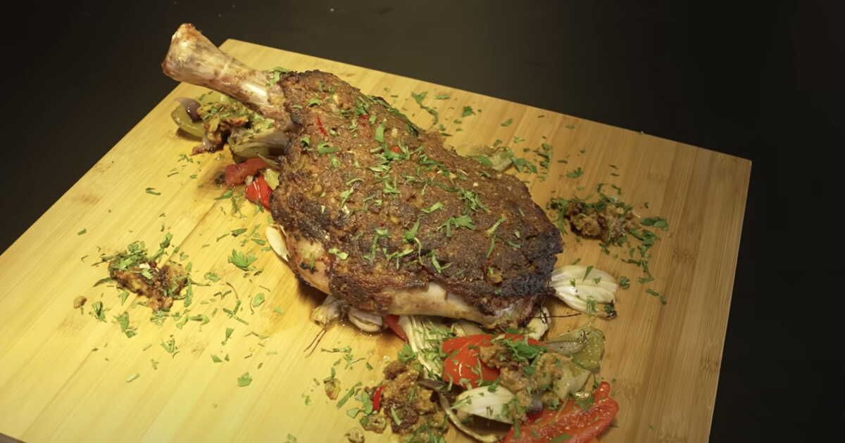 Réveillez vos papilles avec l’épaule d’agneau de Norbert Tarayre : une cuisson parfaite