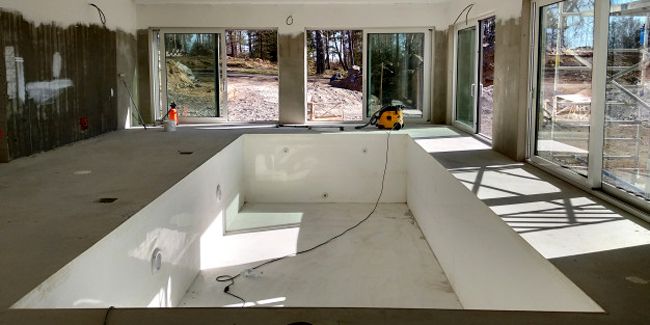 Peinture pour piscine : avantages et inconvénients de ce type de revêtement