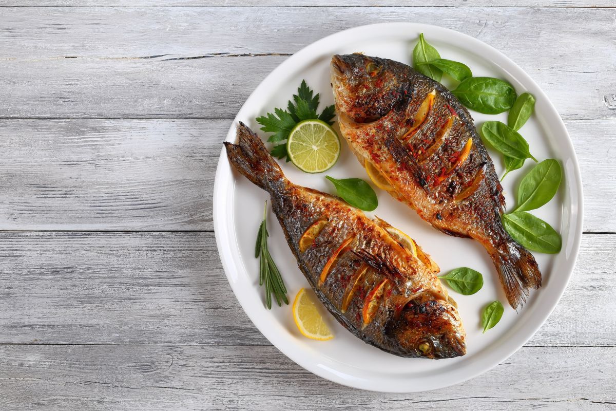 Manger du poisson deux fois par semaine pour un cœur en santé