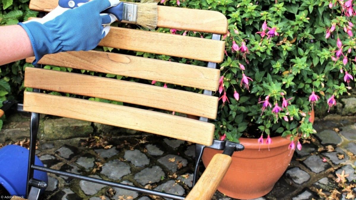 Préparer vos meubles de jardin pour l'hiver : astuces et conseils pratiques