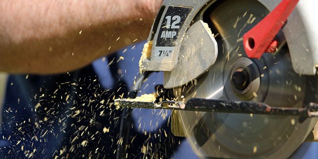 Travaux le dimanche : tout ce qu'il faut savoir avant de se lancer