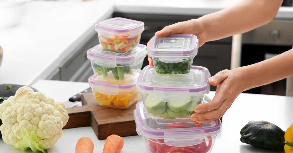 Redonnez vie à vos Tupperware : 3 techniques de nettoyage incontournables