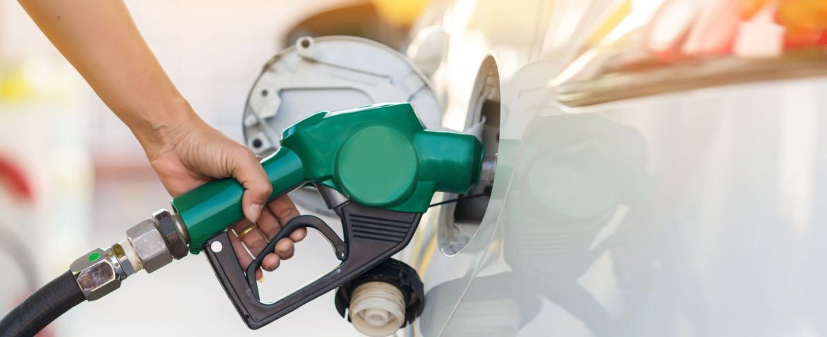 Prime carburant : vers une aide ciblée de 100 euros pour les gros rouleurs