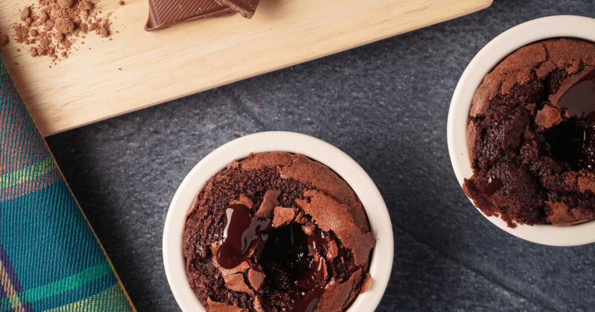Régal express : 46 recettes de gâteaux prêts en moins de 15 minutes