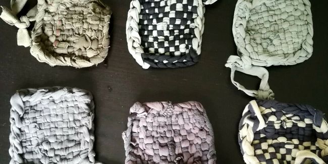 Transformez vos chaussettes orphelines en éponge écologique