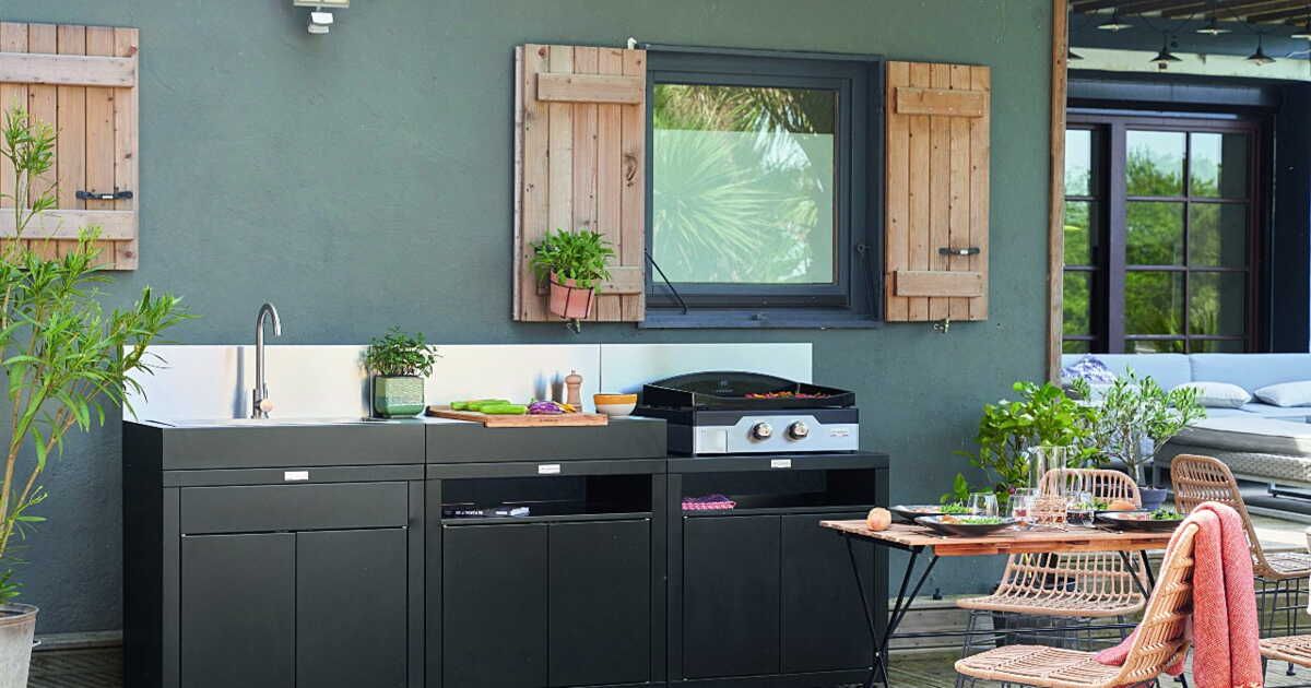 Créez votre cuisine d'extérieur en bois : astuces et conseils pratiques
