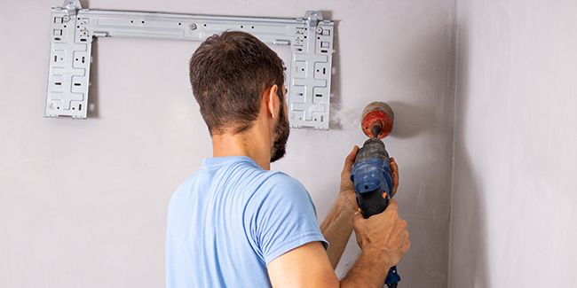 Choisir et utiliser scies cloches et trépans : guide pratique