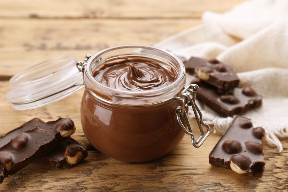 La recette maison de pâte à tartiner de Julie Andrieu : un goût inégalé
